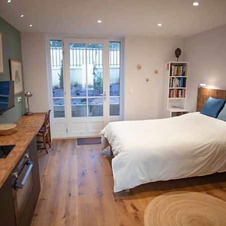Lyonest Chambre D'Hotes Bagian luar foto